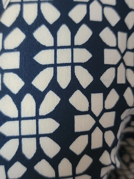 Banana Republic Blue White Geometric V-Neck Dolman Sleeve Tie Waist Tunic Top M - Picture 5 of 7